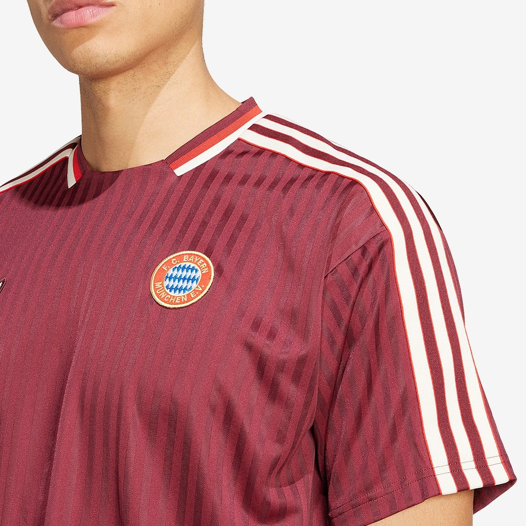 Camisa adidas Originals Bayern de Munique 2025/26 Terrace Icon