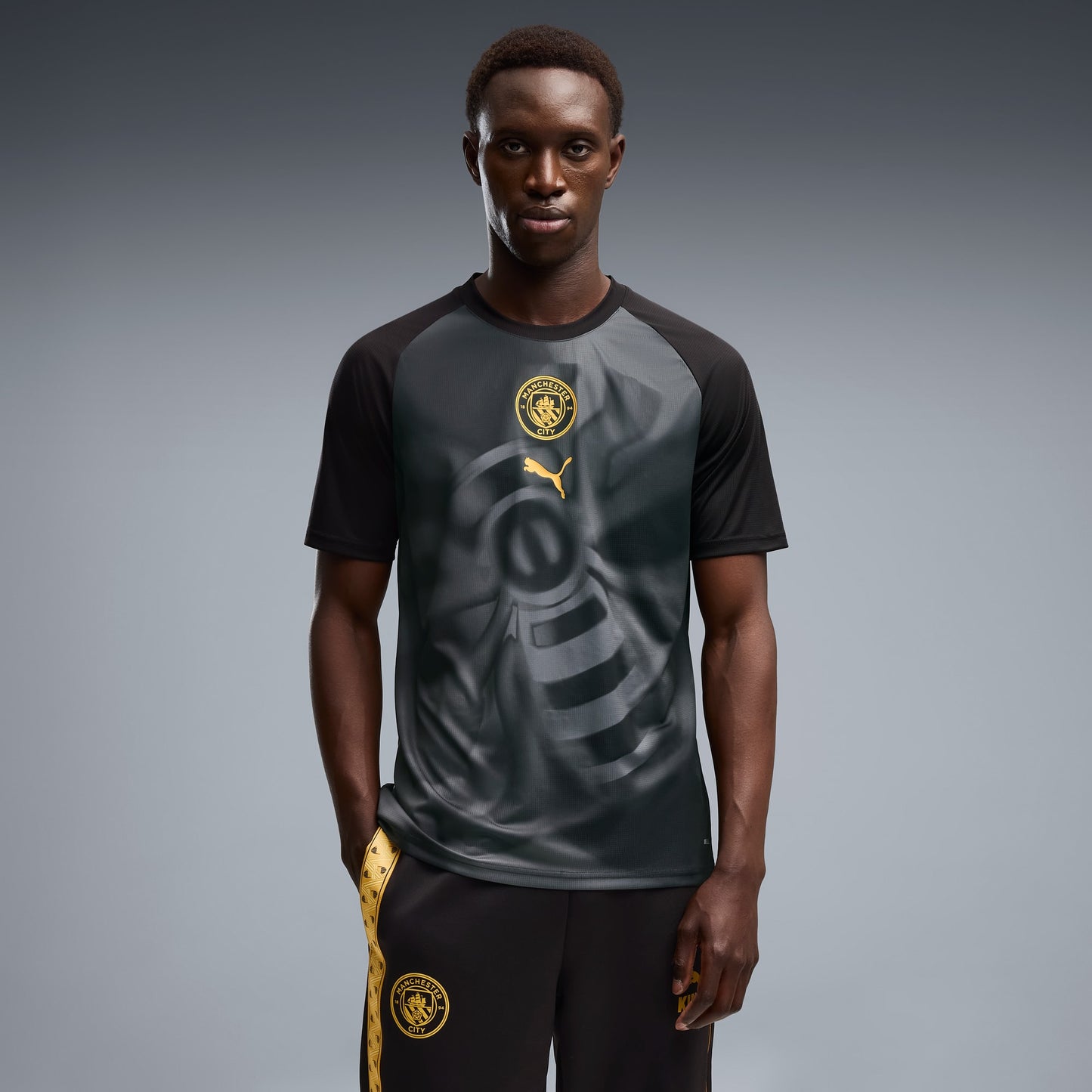 Camisa Pré-Jogo Puma Manchester City 2026/27