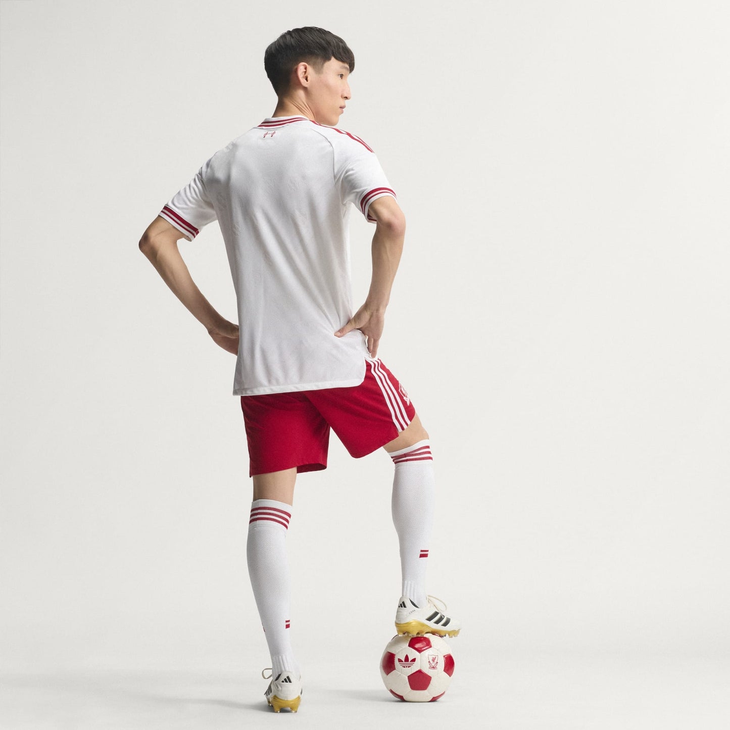Camisa Adidas Liverpool 2026/27 II Jogador