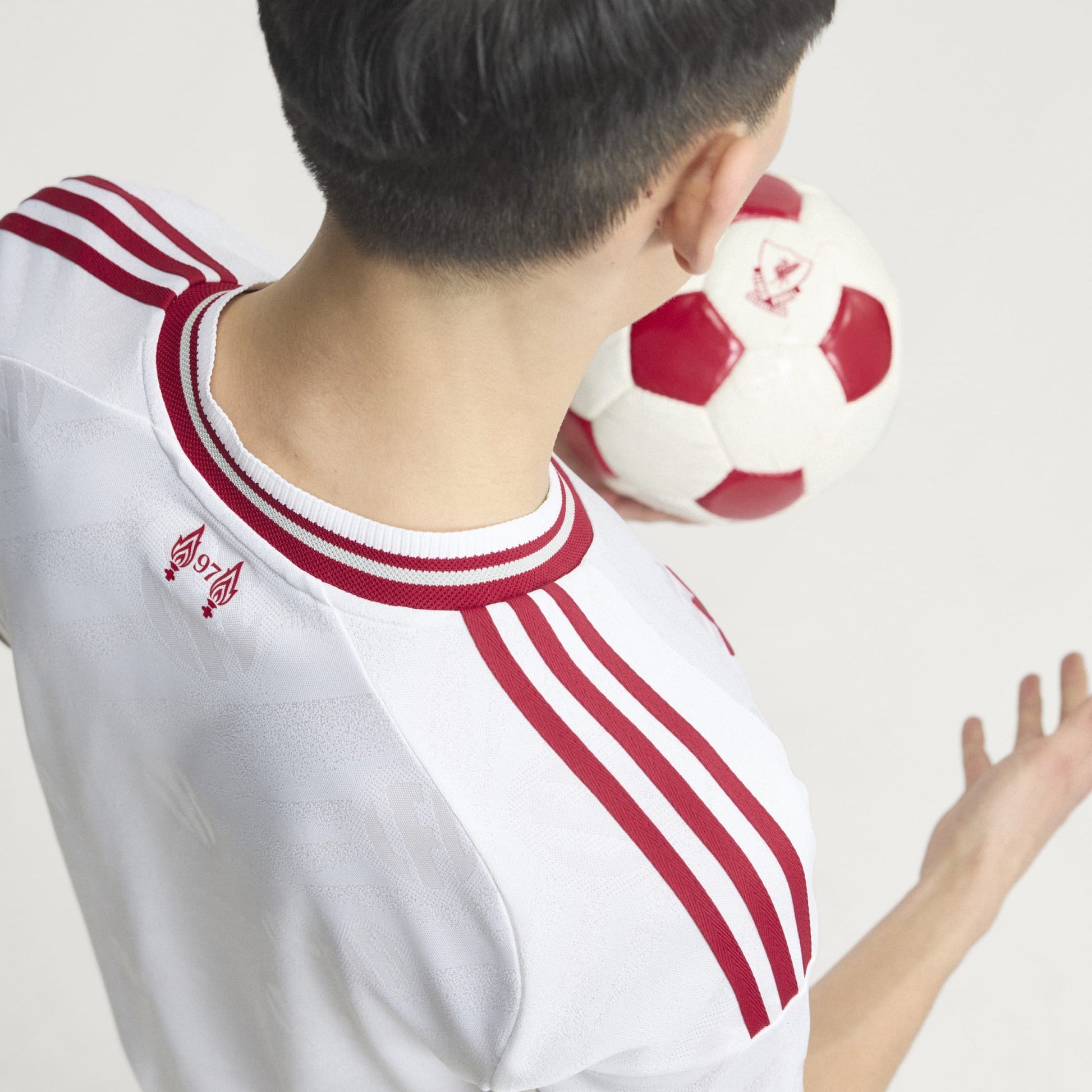 Camisa Adidas Liverpool 2026/27 II Jogador
