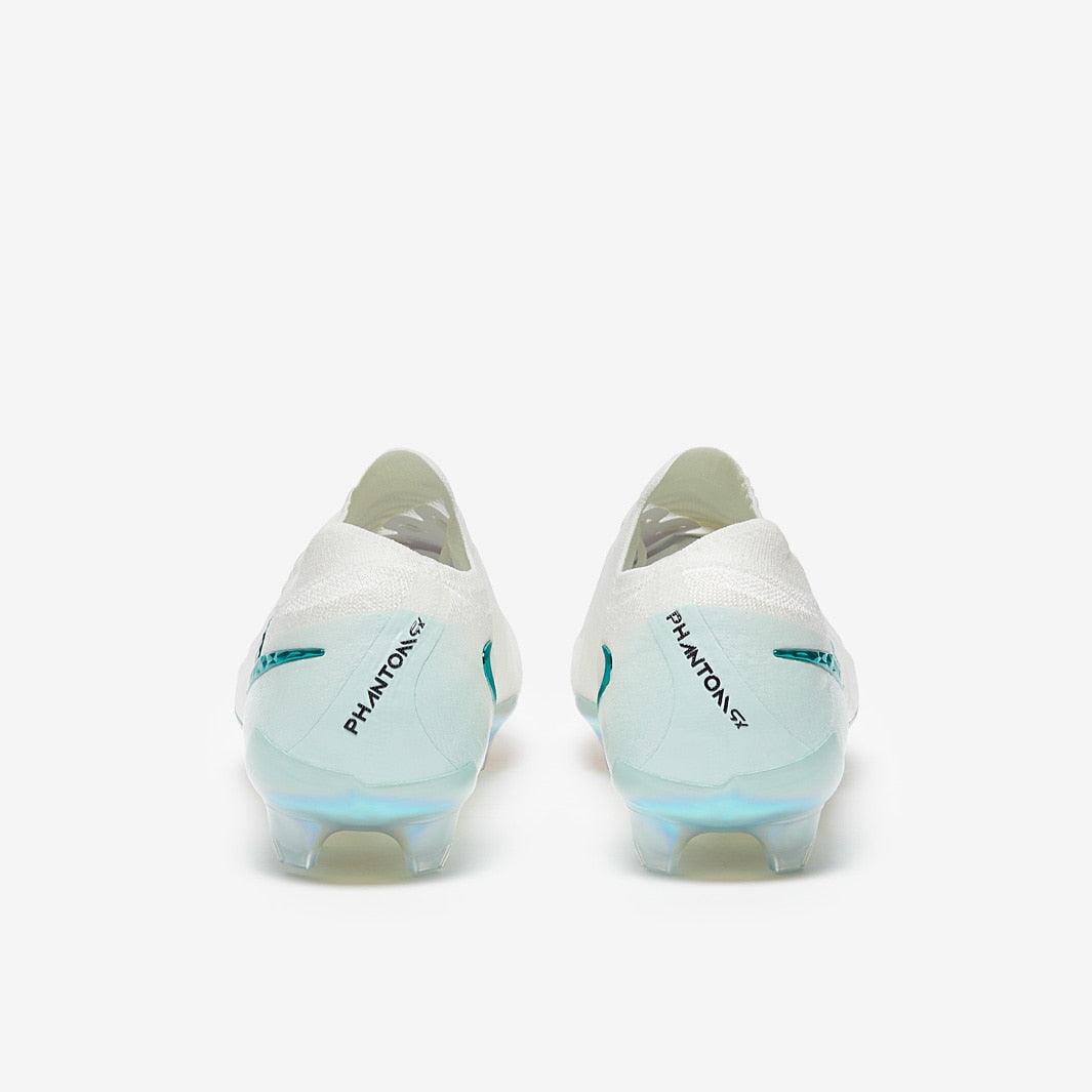 Chuteira Nike Phantom GX 2 Elite Campo