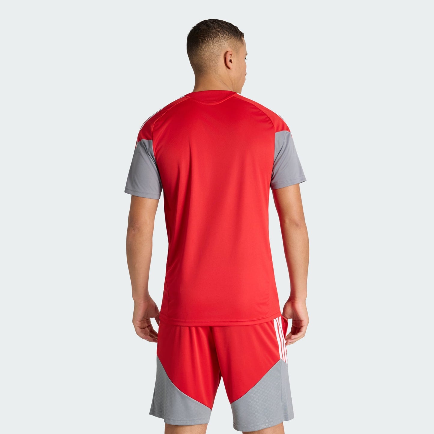 Camisa Adidas Internacional 2026/27 Treino